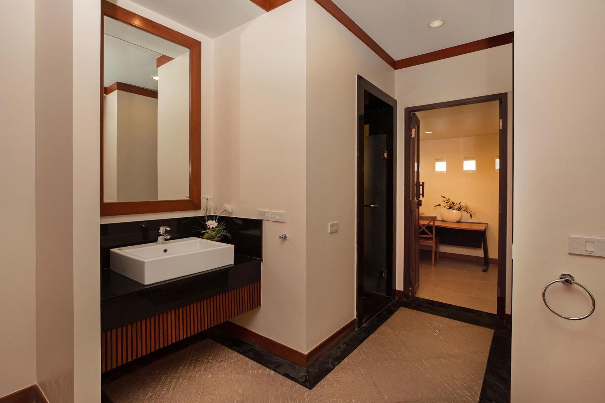 別墅 Tropical Living At 3br Pool Bianca, Baan Bua Luxury Estate, Nai Harn