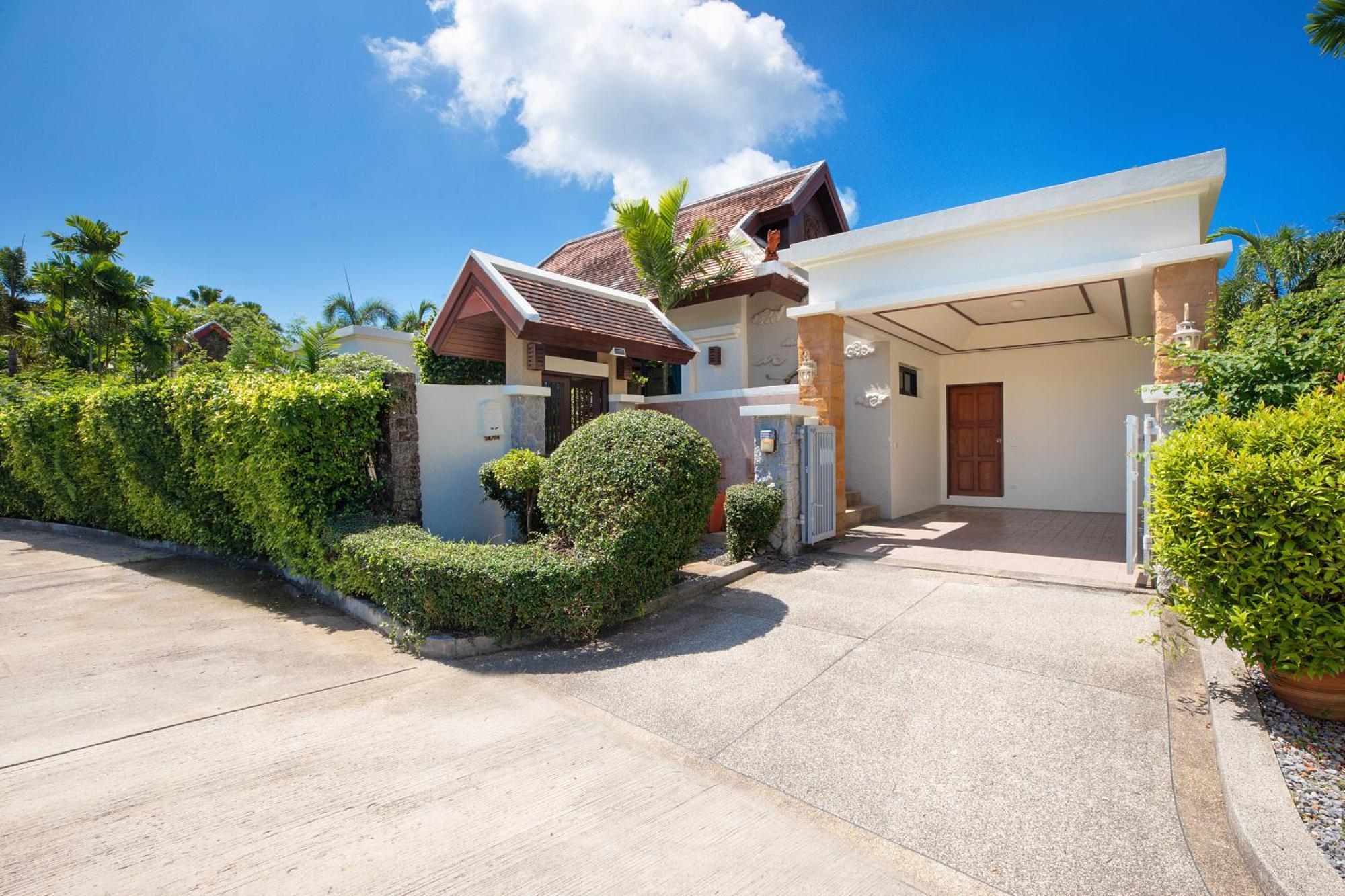 別墅 Tropical Living At 3br Pool Bianca, Baan Bua Luxury Estate, Nai Harn